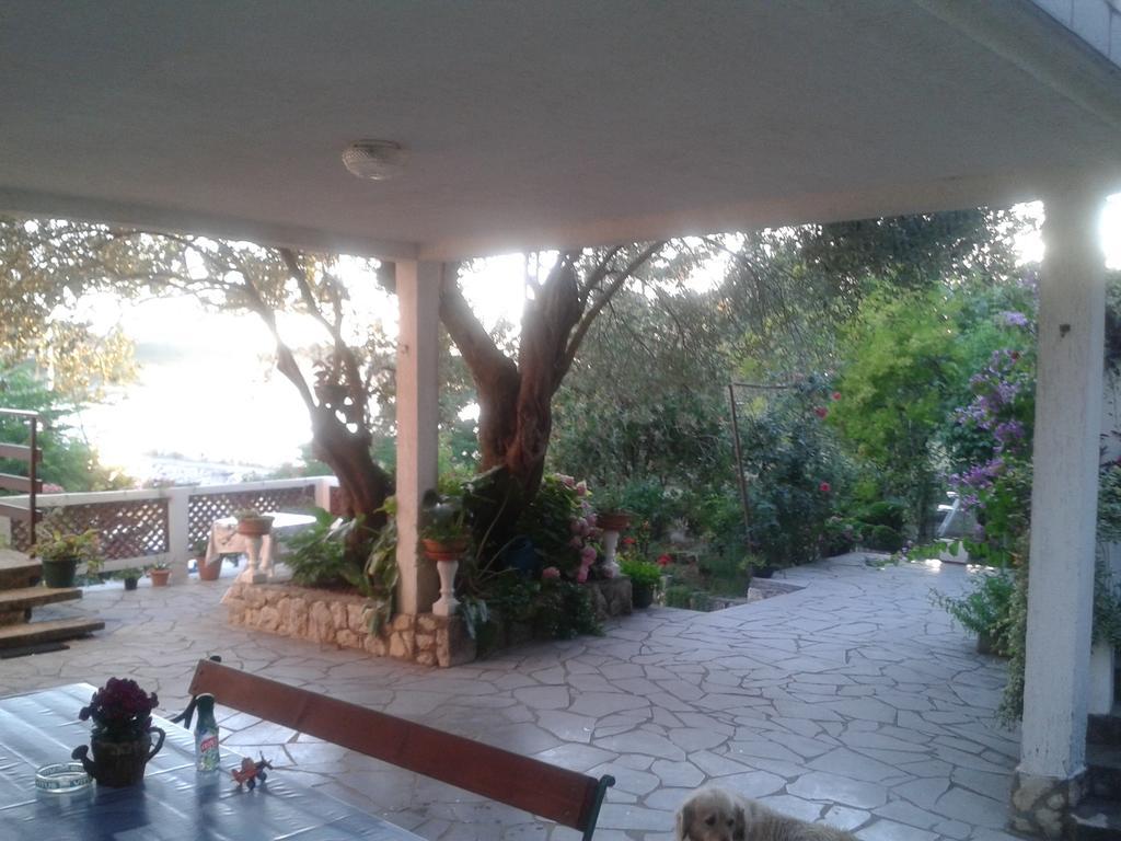 Apartments Bojana Rab Supetarska Draga Rum bild