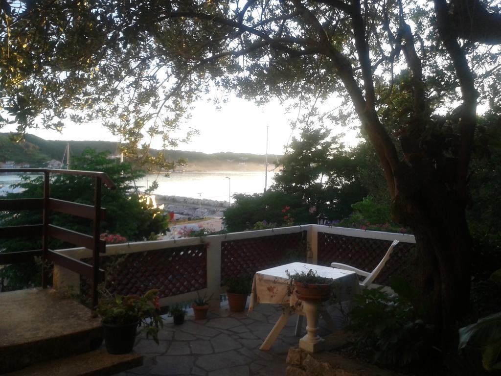Apartments Bojana Rab Supetarska Draga Rum bild